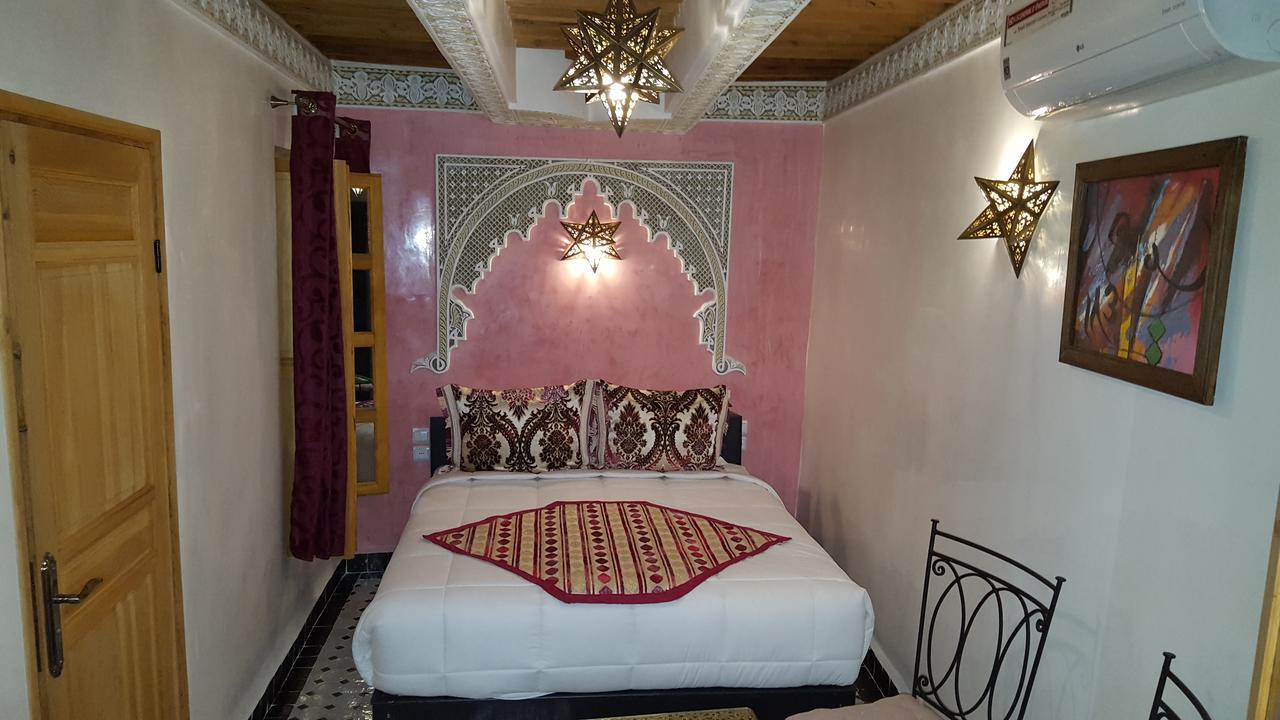Dar Nour Fes Hotel ภายนอก รูปภาพ